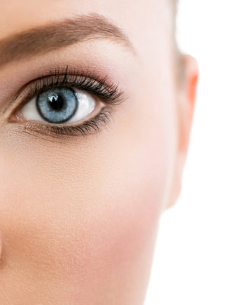 Teinture des cils ou sourcils semi-permanent